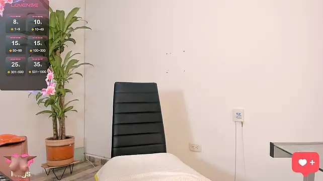 Sweet_monsalve37 - show tist