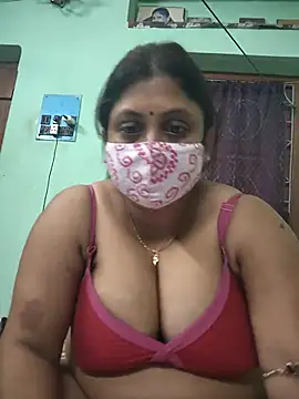 Curvy-Milf-Puja - Show Ass hole