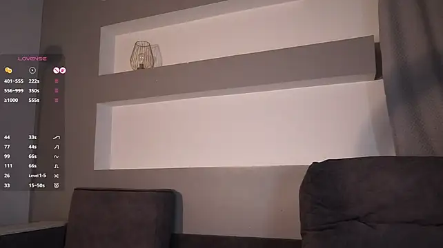 Blondemuse_ - A finger inside Aiza's pussy