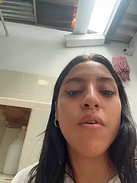 MeggyMae_ - slaps on your tits