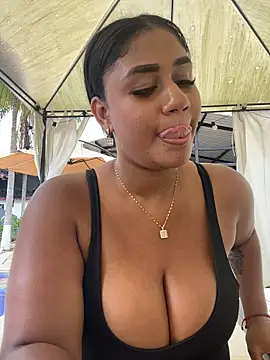 NayTorres - DOMI INSIDE PUSSY + BIG MEGA SQUIRT