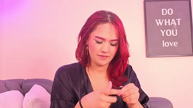 Victoriazans - squirt and dildo + lush