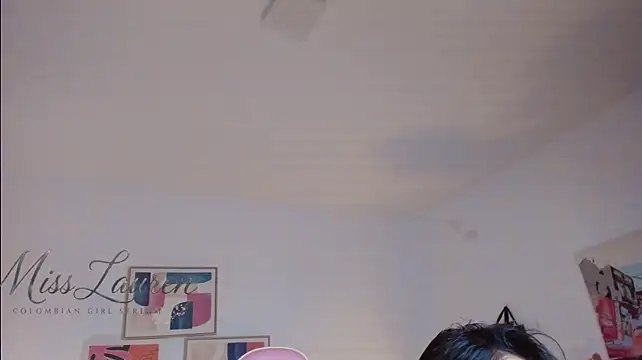 Misslaurenn - All naked ans oil boobs🔥 😈💦🍑🔥