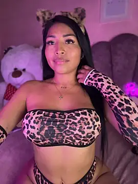 Pocahontascute_33 - FINGERING ASS + RUB MY CLIT😈🔥
