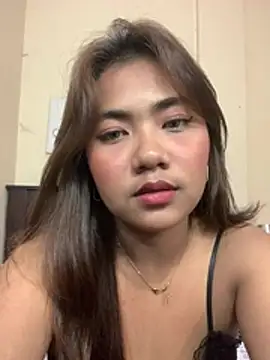 YaraSmith - take off my bra😜💦