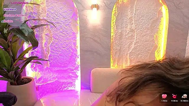 Agatha_brooks_t - open legs show pussy