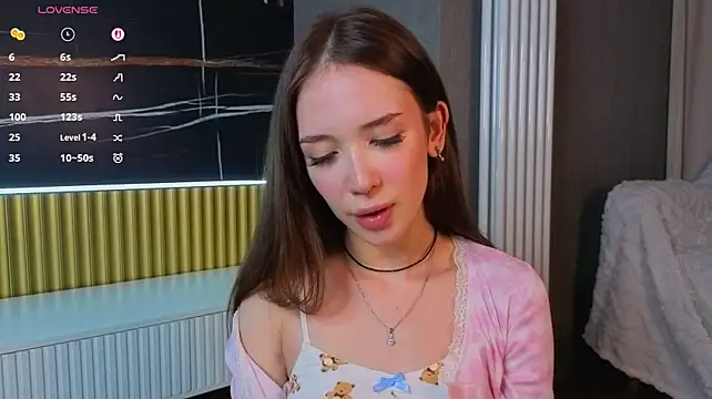 Tinyanie - Sloppy POV Blowjob