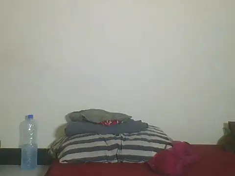 Sweetcamilla21 - Play with my Tits pinch Nipples