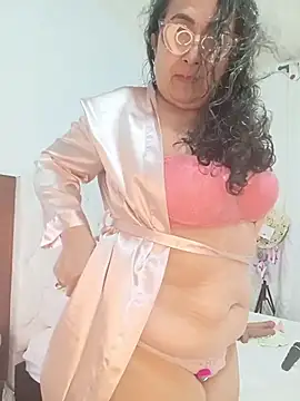 AlessandraLeroy1 - Naked