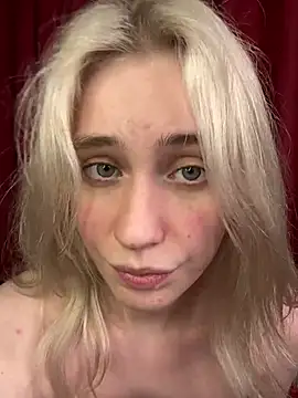 LovelyMiu - take off my top+add oil on my big ass