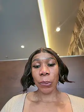 Belle___ - Moan loud Squirt by public walkway