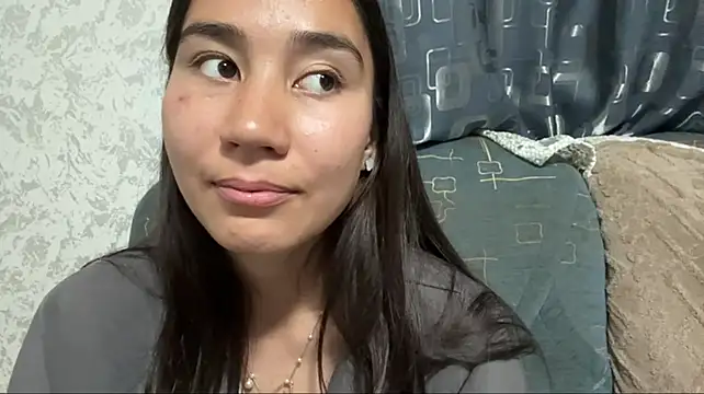 CatherynCordle - to lick my llips <3