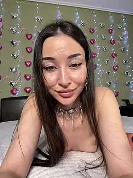 MelissaMyth - touch ussie through panties