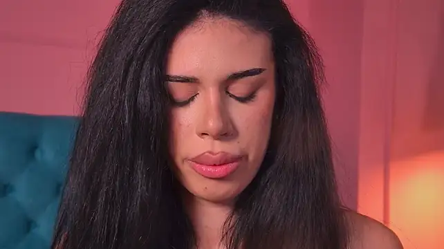 ReinaTriana - moan for papi