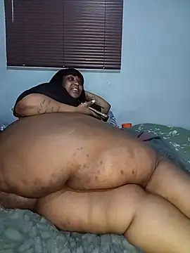 Sotho_ssbbw - Spread Ass and twerk for daddy