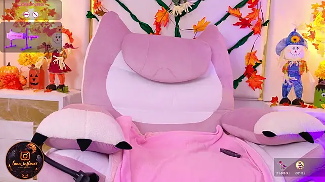 Flor_delunaa - Hot oil in my body and bounce boobs