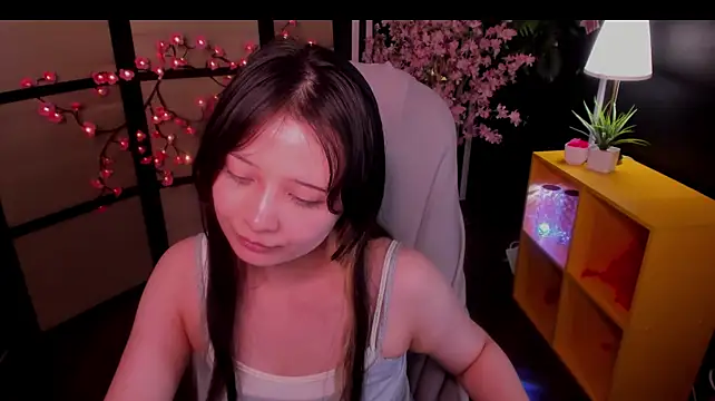 May_Ling - make me topless😊