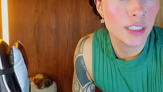 Isabella_Collen_v - ride my torso + control toy 4min