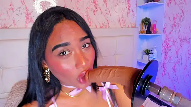 ISIS__DOLL - 👅Lick the tip of ur dick 🥵