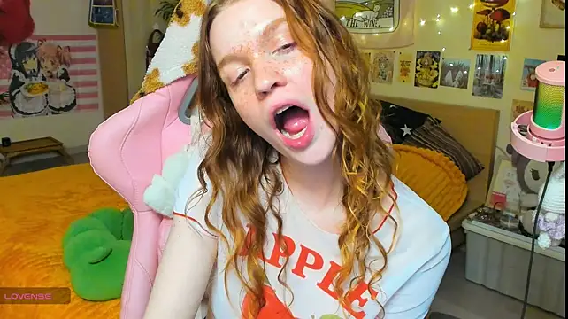 Sunny_Elly - control my toy ❤ nipples clapms and lush