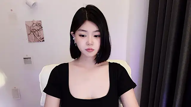Kitteovo - 诱惑舔肩