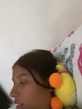 Amelie_26 - Pussy flash