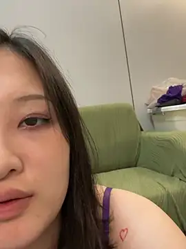 Mimiss02 - 买大黑牛麦克风和爸爸玩