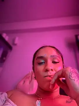 Isabella-Teen - Dildo in my pussy🍌