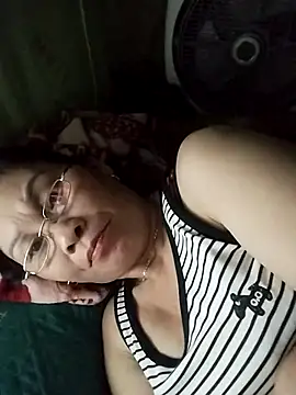 Alisa_x9x - SHOW BƯỚM