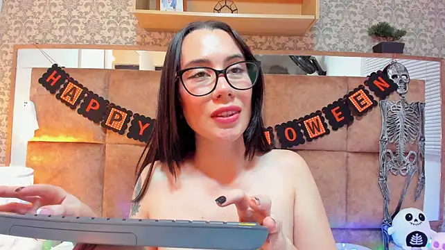 Tara_joii - Finger ass