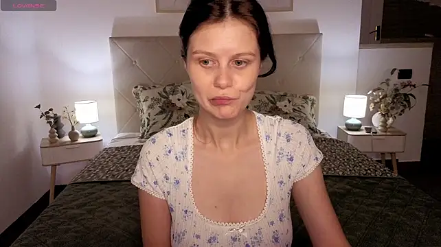 Little-blush - spank my butt 5 times