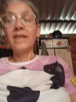 NanitaFun - Changing panties😈😈