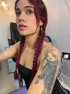 Amber_sparkle - play with plug and open ass 💖😈