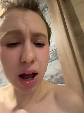 Outdoor-houndour - cum show in the shower