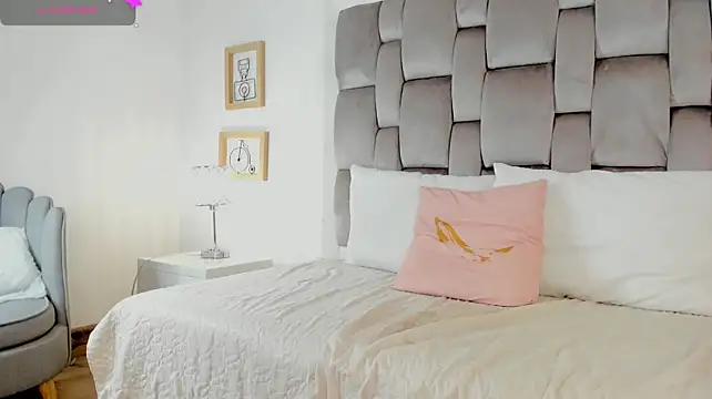 Millie_byers_ - Sexy Dance