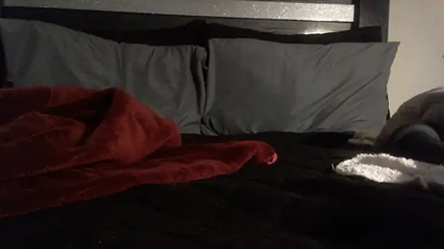 Lofibunni - 3 minutes naked creaming on dildo