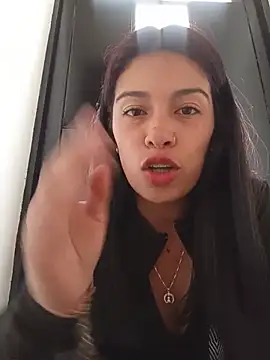 Nathaly_12 - Plug in the ass