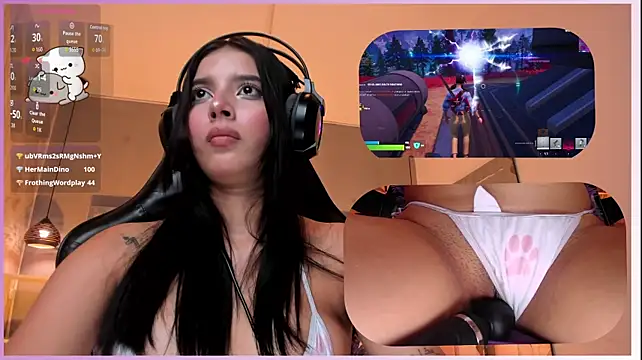 SweetieCloe_ - CTRLX1min 😈 TASTE MY FINGERS WHILE IT