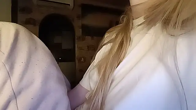 Pinkpinkpinkpinkpinkdoll - open my photoes and videos in my almums)