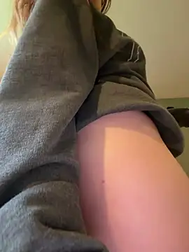 SageMarie555 - 16 booty spanks! 🍑🍑🍑🍑