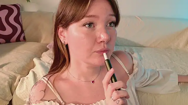 Ash_Hasmy - Caress my neck with your tongue