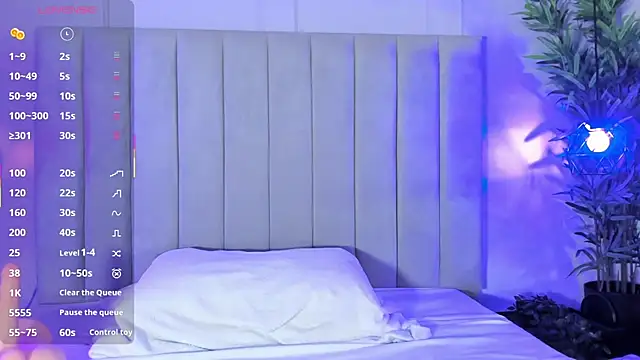 Alicia_Monroe_ - Shake ass