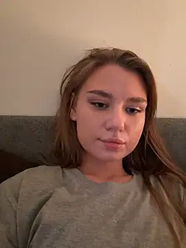 ManiJuanaa - show off the butt and panties
