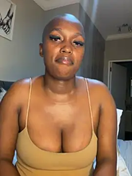 Miss_LaToYa - Finger Pussy and ass