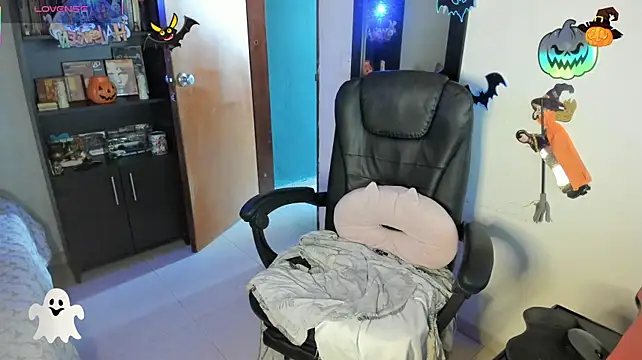 Peanut_tangerine - naked+ 10 min control lush ticket 8