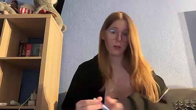 Thepretiestgirlhere - caresse en levrette