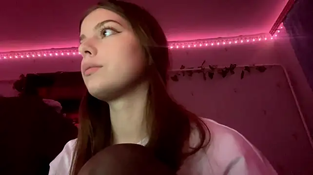 BerneiceSanner - Hairs play