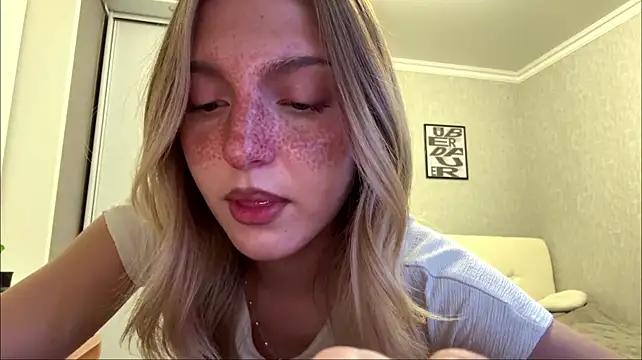 LatishaKrauel - Tease with top and boob