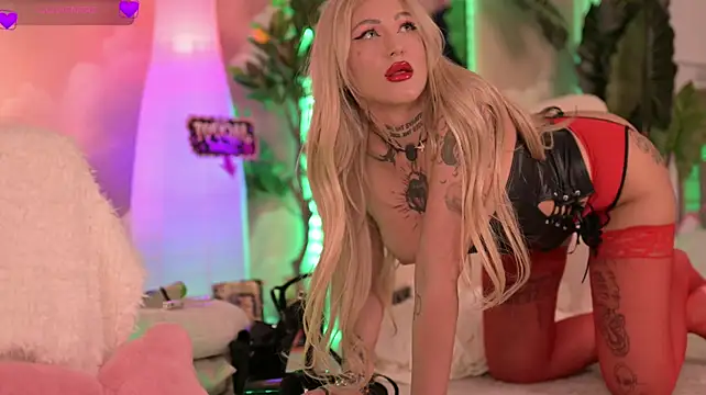 MazeSin_ - suck me , red lips😏5 min Bj