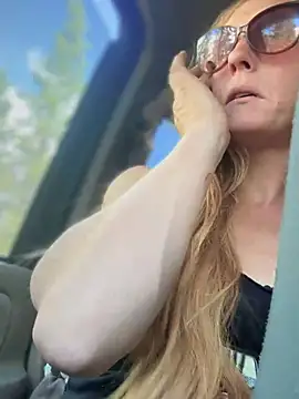 GoldenFlameGoddess - Fuck the driver